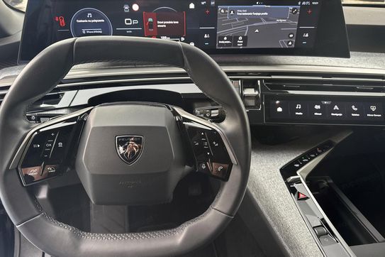 Peugeot 3008 Allure 1.2 PureTech  e-DCS6