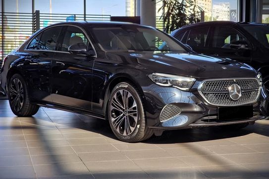 Mercedes Klasa E 200  4-Matic Avantgarde