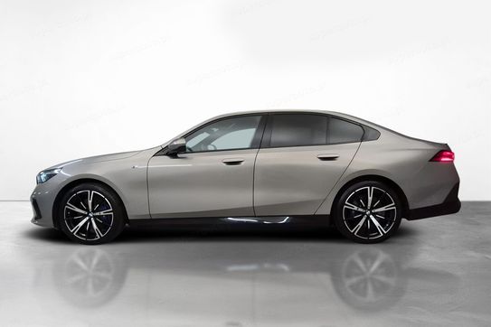 BMW Seria 5 540d xDrive mHEV M Sport aut