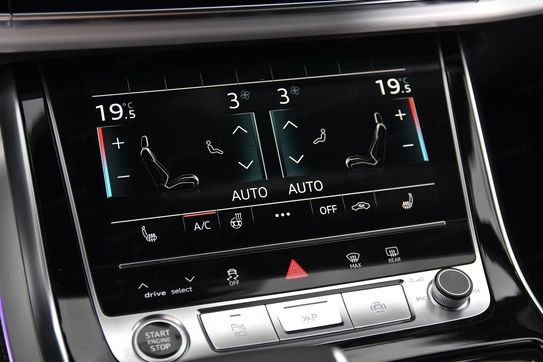 Audi Q7 TDI quattro S Line