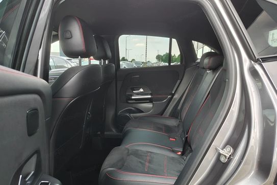 Mercedes GLA 200 mHEV AMG Line 7G-DCT