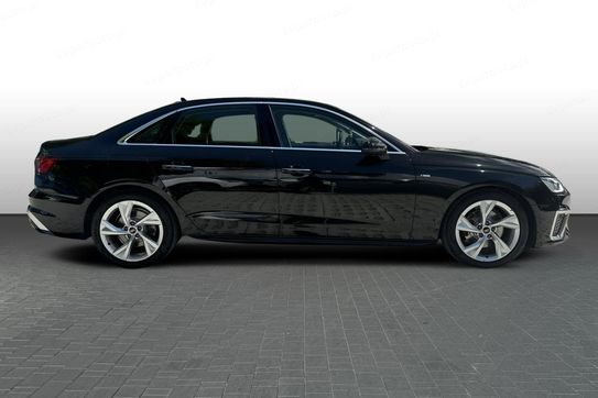 Audi A4 35 TFSI S Line