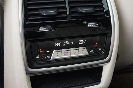 BMW X5 M50d