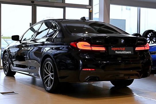 BMW Seria 5 520d xDrive M Sport