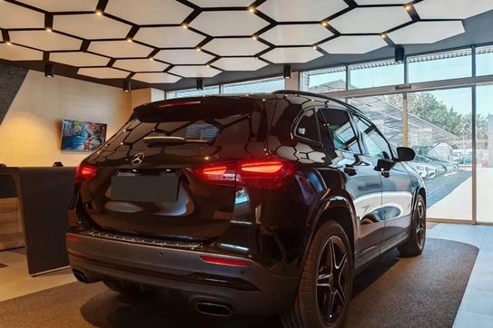 Mercedes GLA 220 4-Matic AMG Line