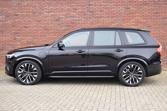 Volvo XC90 T8 AWD Plug-In Hybrid Ultra Dark 7os