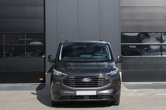 Ford Transit Custom Kombi M1 320 L2H1 Limited A8