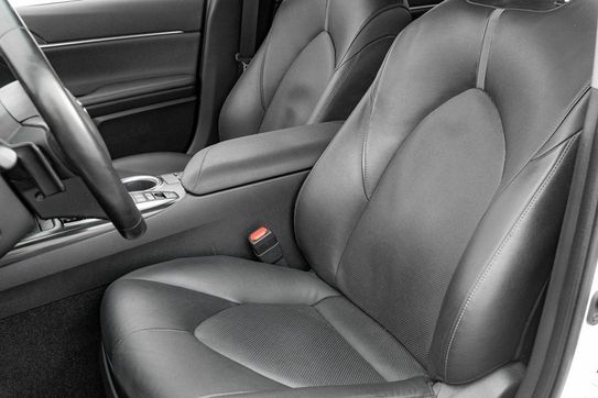 Toyota Camry 2.5 Hybrid