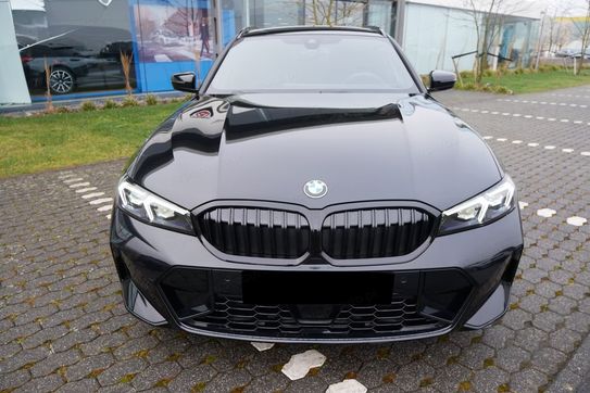 BMW Seria 3 Touring 320d xDrive M Sport
