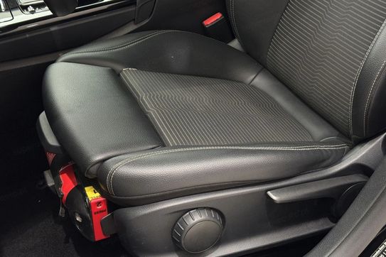 Mercedes CLA 200 Progressive 7G-DCT