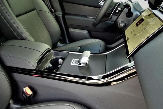 Land Rover Range Rover Velar D200  Dynamic SE