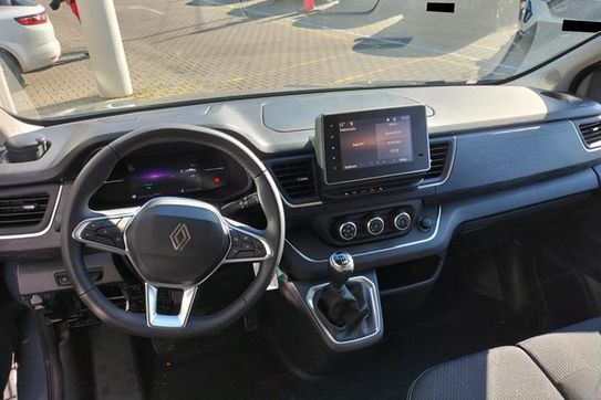 Renault Trafic L2H1 Zabudowa Brygadowa