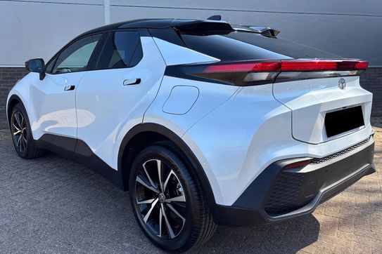 Toyota C-HR Style 2.0 Hybrid Dynamic Force