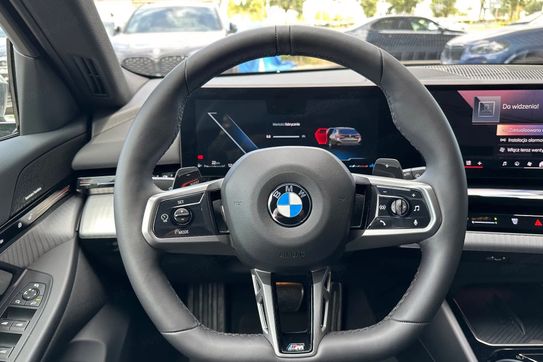 BMW Seria 5 Touring 520d xDrive M Sport