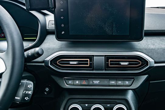 Dacia Jogger Extreme 5-miejsc 1.6 Full Hybrid