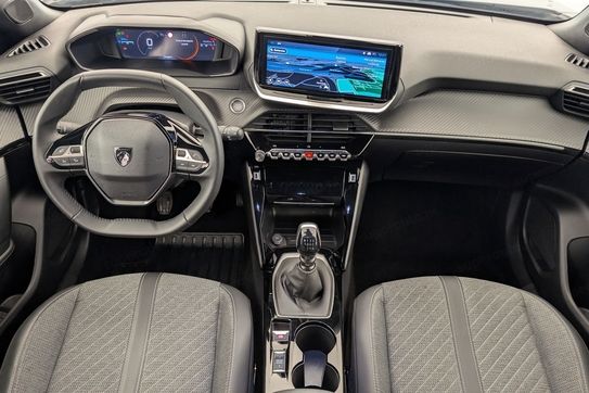 Peugeot 2008 ALLURE 1.2 PureTech
