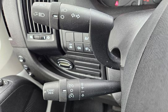 Peugeot Boxer Kontener 8EP + Winda