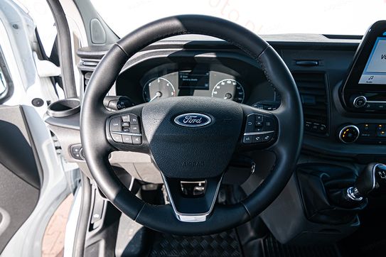 Ford Transit Custom Kombi L2H1