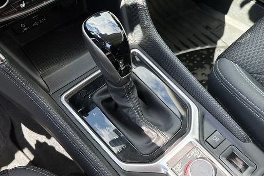 Subaru Forester 2.0i-L Platinum (EyeSight) Lineartronic