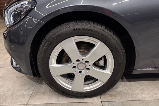 Mercedes Klasa C 200 4-Matic