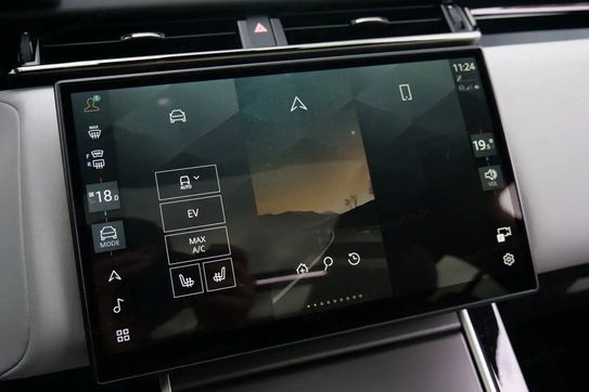Land Rover Range Rover Velar P400e Dynamic SE