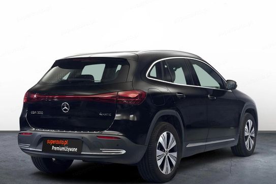 Mercedes EQA 300 66.5kWh 4-Matic Progressive