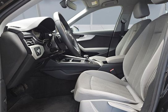 Audi A4 40 TDI  quattro S tronic