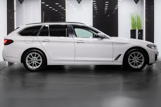BMW Seria 5 520d xDrive mHEV aut