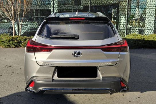 Lexus UX 300h F Sport Design 2.0 Hybrid Dynamic Force