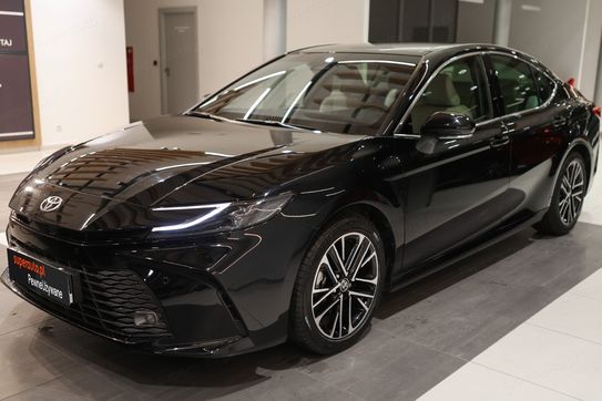 Toyota Camry 2.5 Hybrid Dynamic Force Prestige e-CVT