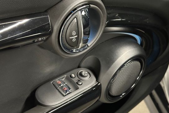 Mini Mini Cooper SE Linia Classic