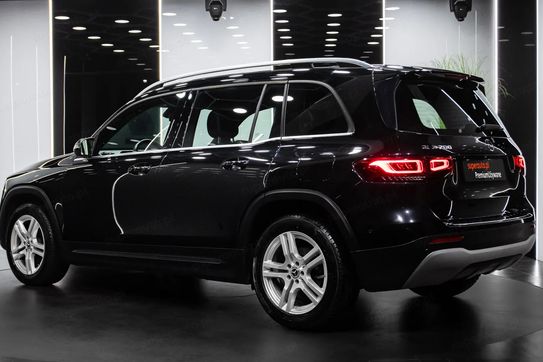 Mercedes GLB 200