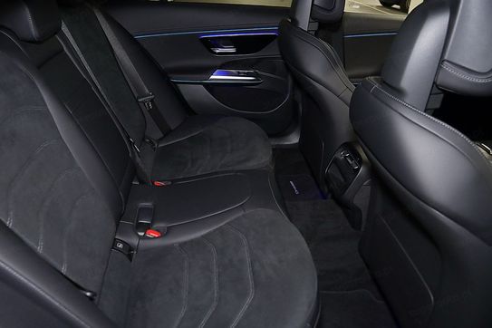 Mercedes Klasa E 220 d  4-Matic AMG