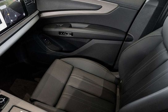 Audi Q7 TDI quattro S line