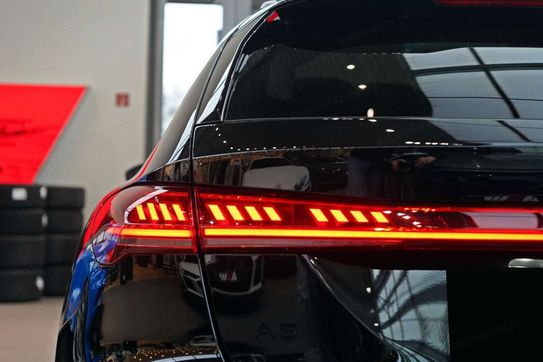 Audi A5 e-Hybrid quattro Avant