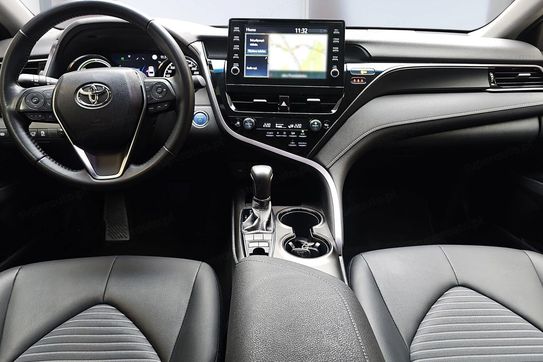 Toyota Camry 2.5 Hybrid Prestige