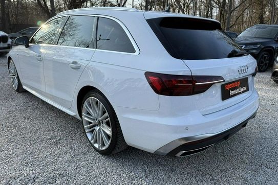 Audi A4 Avant 35 TFSI S Line