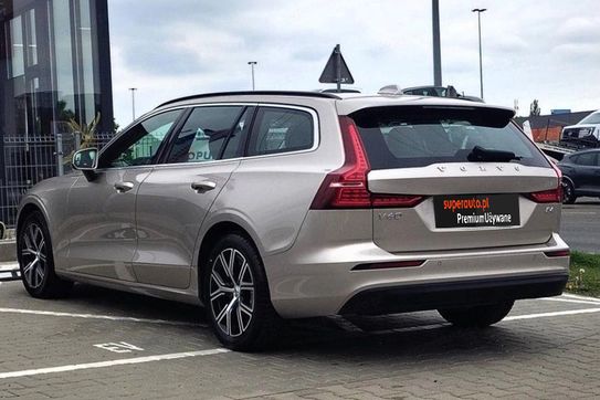 Volvo V60 B4 D