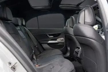 Mercedes E Klasa E 200 mHEV 4-Matic AMG 9G-Tronic
