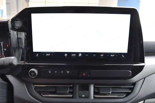 Ford Tourneo Custom 320 L2H1 Titanium A8