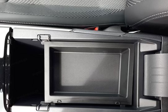 Ford Explorer "Explorer" 77kWh RWD