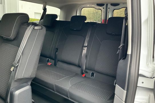 Ford Transit Custom Kombi M1 L2H1 320 Trend A8
