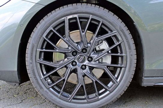 Audi A6 TDI quattro S line