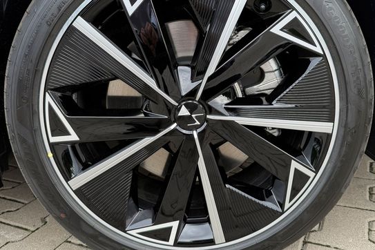 DS N°8 Jules Verne Long Range AWD 97.2kWh