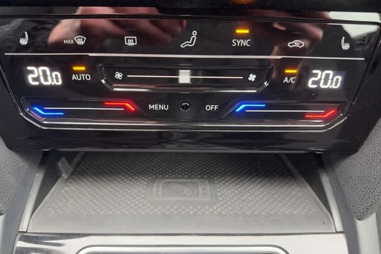 Volkswagen Passat 2.0 TSI Business DSG