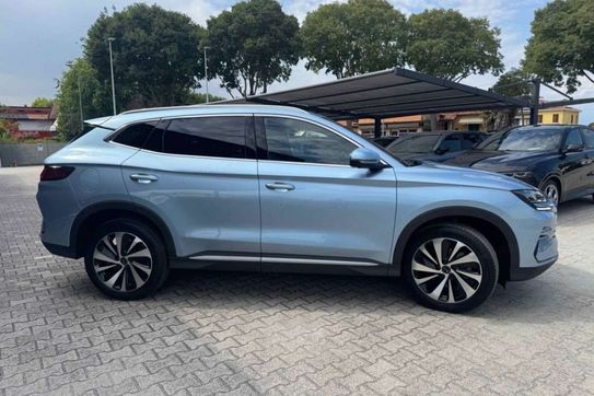 BYD Seal U DM-i  Design AWD