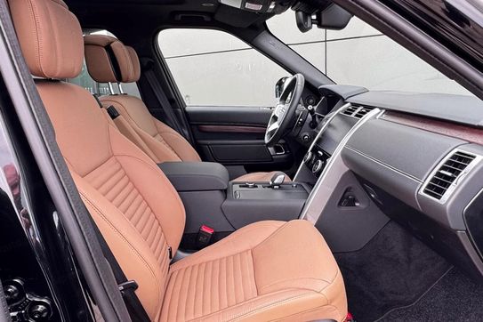 Land Rover Discovery D350 AWD Auto S