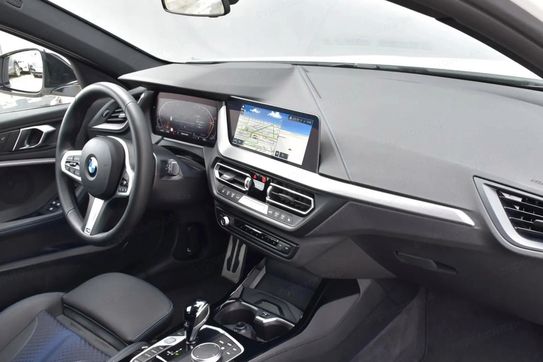BMW Seria 1 118i M Sport