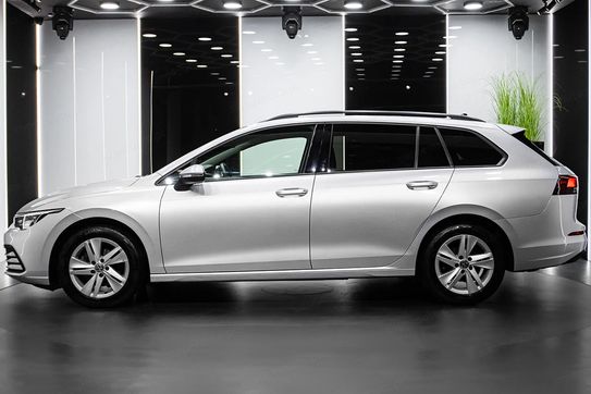 Volkswagen Golf 1.5 Etsi Evo Life Dsg