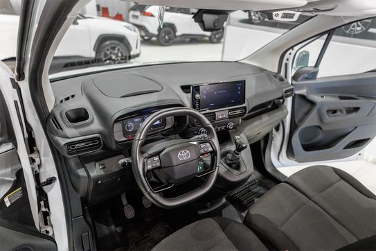 Toyota Proace City Long L2H1 Active